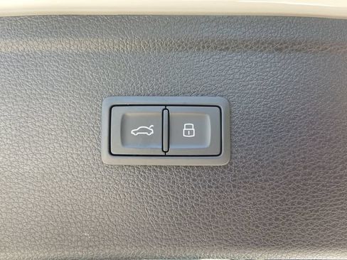Used 2023 Audi Q5 2.0T Premium w/ Convenience Package AWD/4WD image 33