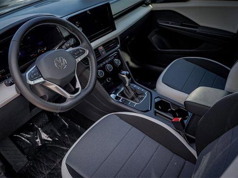 New 2026 Volkswagen Taos S image 10