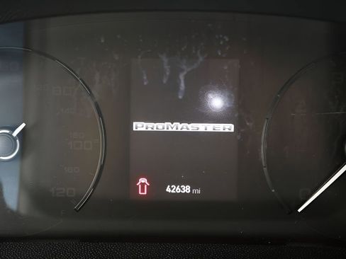 Used 2025 RAM ProMaster 2500 w/ Convenience Group FWD image 26