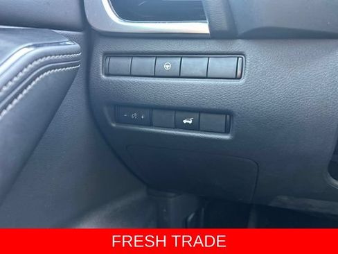 Used 2022 Nissan Rogue SL FWD image 25