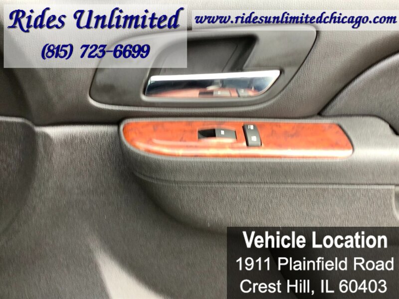 Used 2013 Chevrolet Avalanche LS RWD image 35