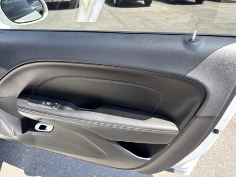 Used 2018 Dodge Challenger R/T Plus RWD image 11
