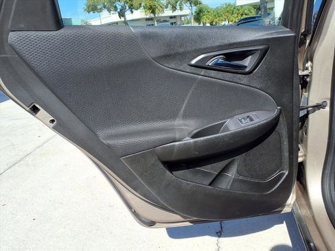 Used 2023 Chevrolet Malibu LT image 15