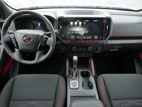 New 2026 Nissan Frontier PRO-4X w/ Pro-4x Convenience Package image 7