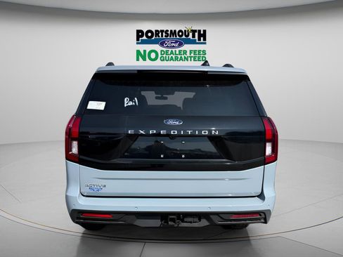 New 2026 Ford Expedition Active AWD/4WD image 23
