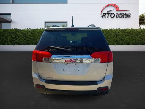 Used 2015 GMC Terrain SLT image 4