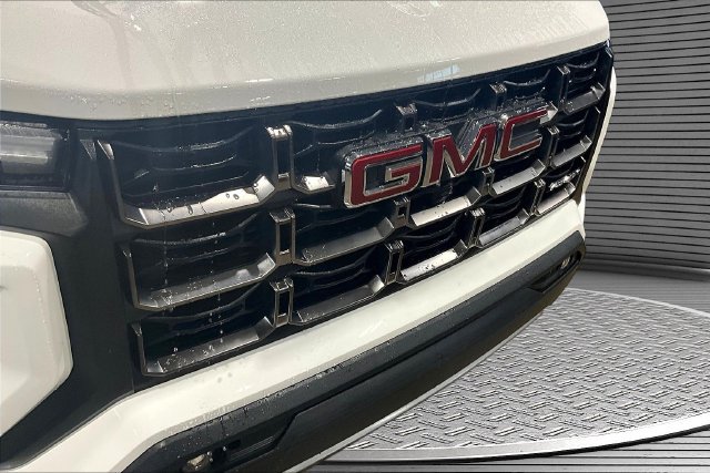 Certified 2026 GMC Canyon AT4X AWD/4WD image 33