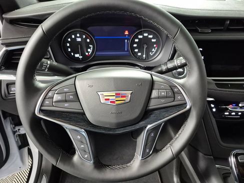 New 2026 Cadillac XT5 Premium Luxury w/ Driver Assist Package AWD/4WD image 11