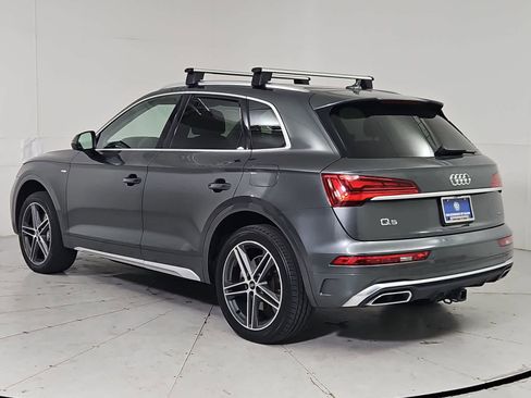 Used 2021 Audi Q5 e Premium w/ Convenience Package AWD/4WD image 4