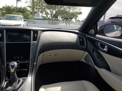 Used 2022 INFINITI Q50 Sensory image 13