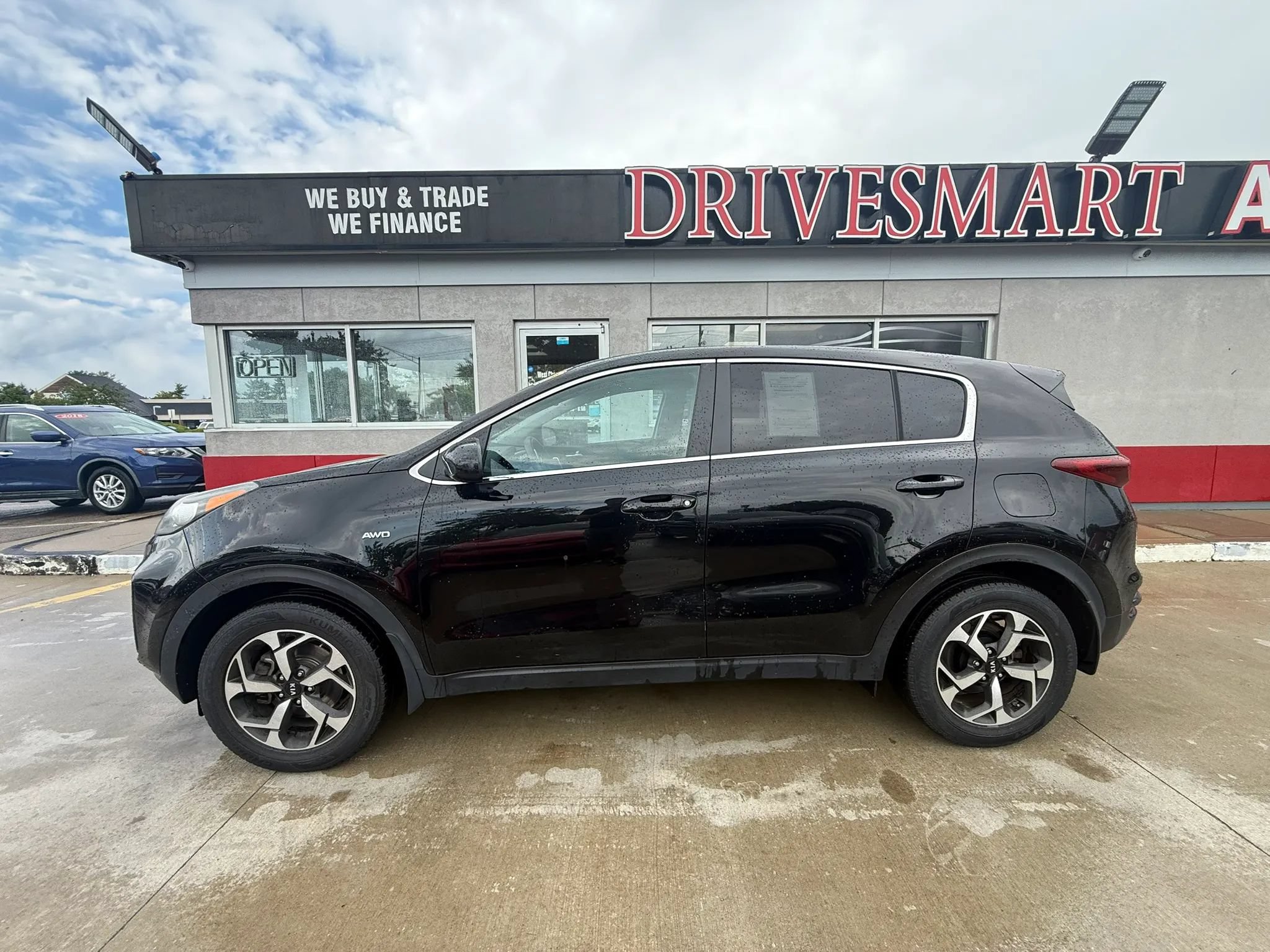 Used 2021 Kia Sportage LX AWD/4WD image 8