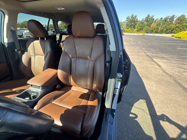 Certified 2023 Subaru Outback Touring XT AWD/4WD image 12