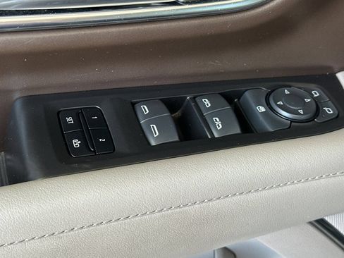 Certified 2024 Chevrolet Tahoe LT AWD/4WD image 12