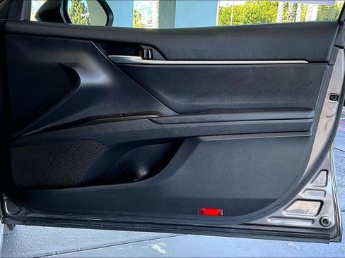 Certified 2022 Toyota Camry SE image 28