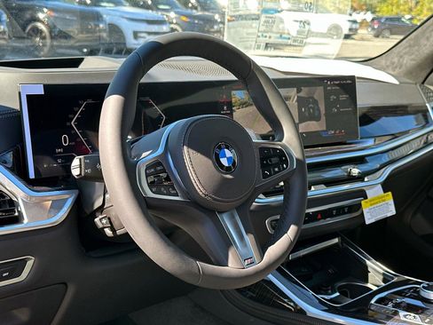 New 2026 BMW X7 xDrive40i w/ Executive Package image 28
