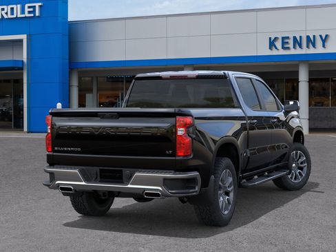 New 2026 Chevrolet Silverado 1500 LT w/ Z71 Off-Road Package AWD/4WD image 4