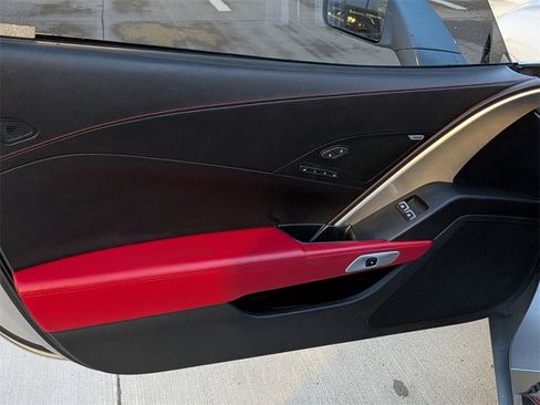 Used 2016 Chevrolet Corvette Stingray Coupe image 9