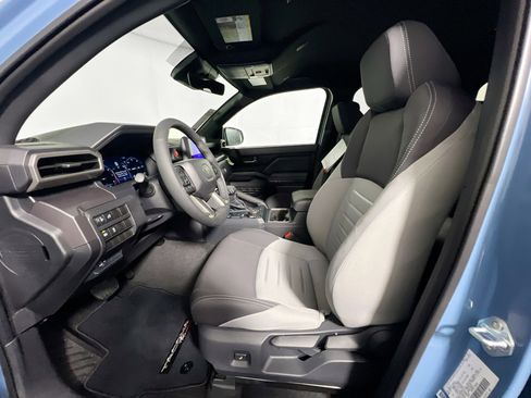 New 2026 Toyota Tacoma TRD Off-Road AWD/4WD image 14