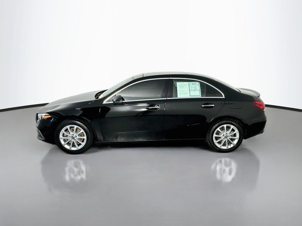 Used 2019 Mercedes-Benz A 220 w/ Premium Package image 4