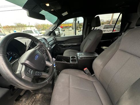 Used 2019 Ford Expedition XL image 11