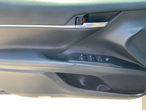 Used 2019 Toyota Camry LE image 16