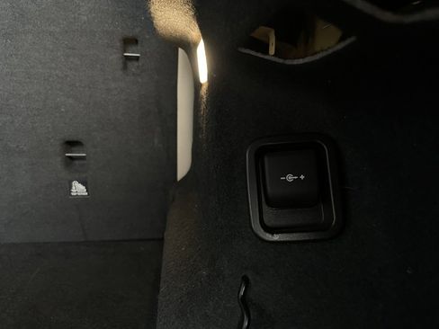 Used 2020 BMW X1 sDrive28i w/ Convenience Package image 16