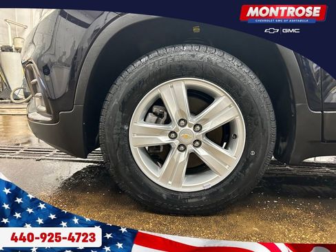 Used 2022 Chevrolet Trax LT w/ LT Convenience Package image 33