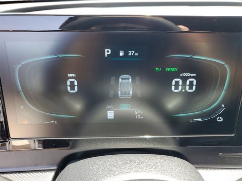 New 2025 Kia Sportage LX image 13