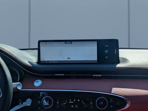 Used 2025 Genesis GV70 3.5T Sport w/ Sport Advanced Package image 19