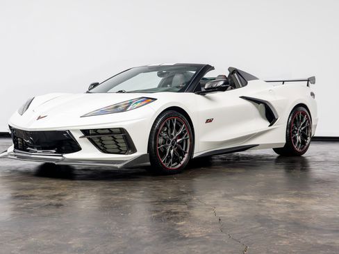 Used 2023 Chevrolet Corvette Stingray Premium Conv RWD image 31