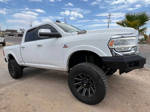 Used 2020 RAM 2500 Laramie AWD/4WD image 5