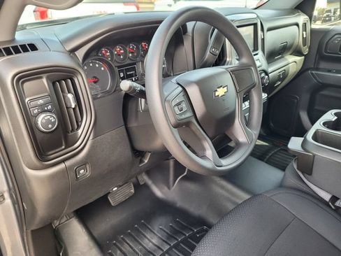 Used 2020 Chevrolet Silverado 1500 Custom w/ Custom Value Package RWD image 23