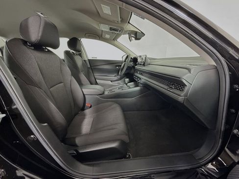 Certified 2023 Honda Accord LX image 24