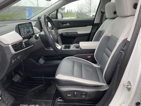 Certified 2024 Honda Prologue Touring image 9