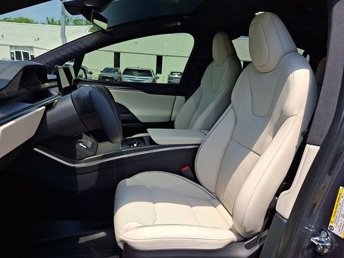 Used 2022 Tesla Model X Plaid AWD/4WD image 16