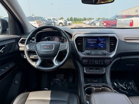 Used 2023 GMC Acadia AT4 w/ Technology Package AWD/4WD image 16
