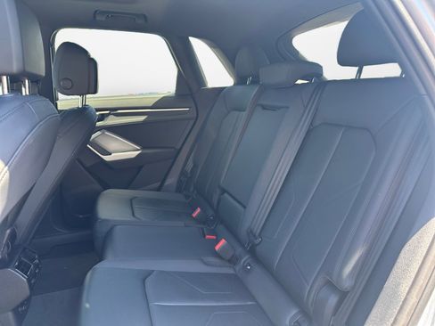 Used 2022 Audi Q3 2.0T Premium AWD/4WD image 15