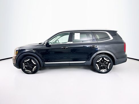 Used 2025 Kia Telluride S FWD image 4