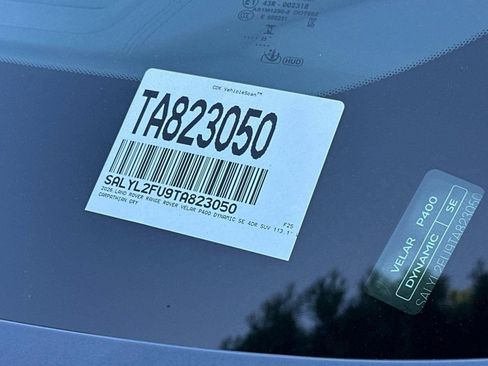 New 2026 Land Rover Range Rover Velar Dynamic SE AWD/4WD image 25