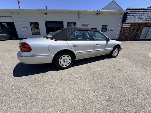 Used 1998 Lincoln Continental FWD image 27