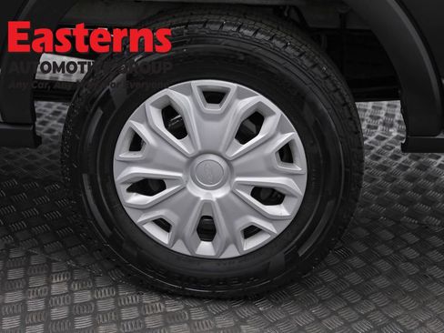 Used 2023 Ford Transit 350 XLT image 30