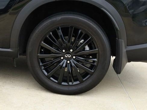 Used 2025 INFINITI QX60 Sensory w/ Vision Package AWD/4WD image 10