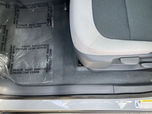 Used 2021 Chevrolet Bolt LT image 14