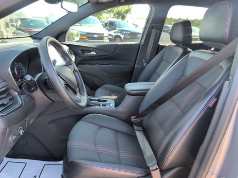 Used 2024 Chevrolet Equinox RS FWD image 13