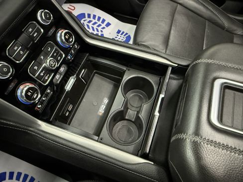 Used 2021 GMC Yukon Denali w/ Denali Ultimate Package image 21