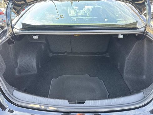 Used 2025 Chevrolet Malibu LT image 8