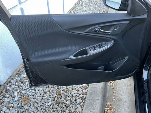 Used 2023 Chevrolet Malibu LT image 13