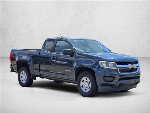 Used 2017 Chevrolet Colorado W/T RWD image 3
