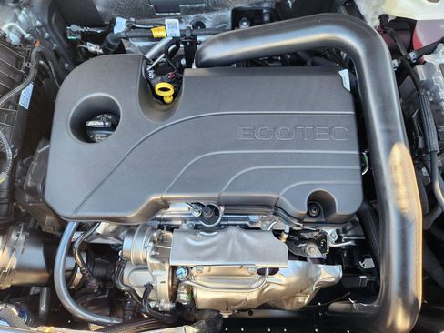 New 2026 Chevrolet Equinox LT w/ Convenience Package II image 31