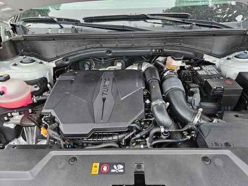 Used 2025 Hyundai Santa Fe SEL FWD image 23